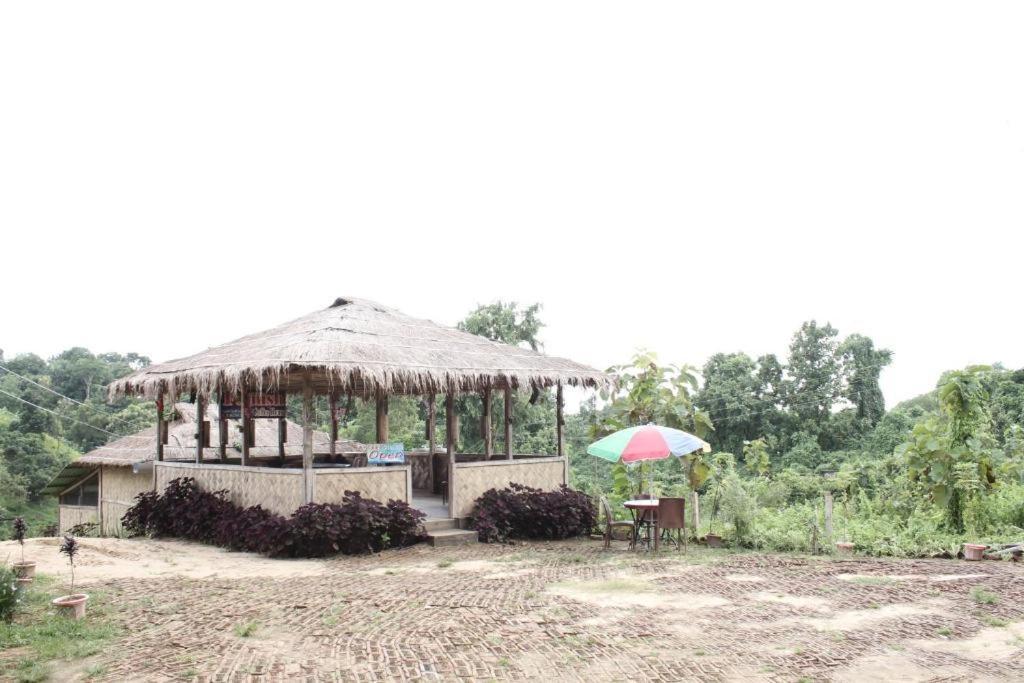 Fanush Resort Bandarban Ngoại thất bức ảnh